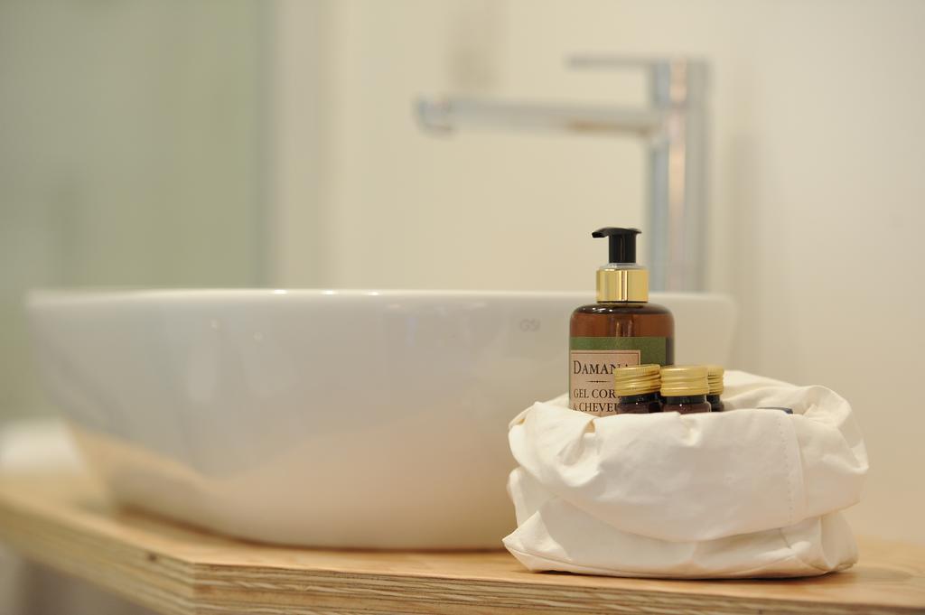 Montegusto Bed and Breakfast Castel Del Monte  Rum bild